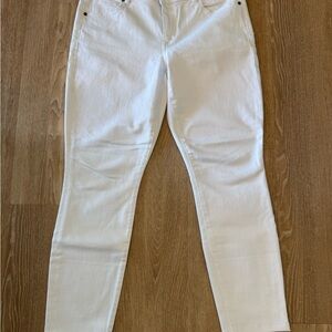 CAbi Women's Cream Skinny Jeans